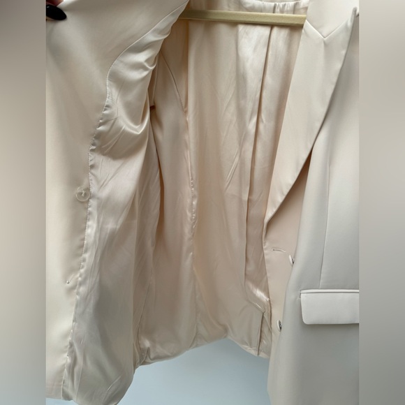 Meshki‎ NWOT Madison Oversized Double-Breasted Blazer in Cream, Size XS - Picture 6 of 9